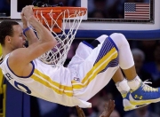 重返赛场的热度与激情：掘金首战出色，科维托娃回归持续升温