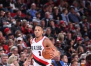 包含球队战绩坑洼备受质疑，主教练释放信心宣言的词条