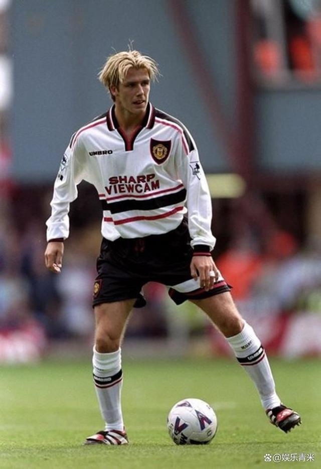 包含国际足坛巨星轻松获胜–巨星战胜对手表现出众的词条 包含国际足坛巨星轻松获胜–巨星战胜对手表现出众的词条