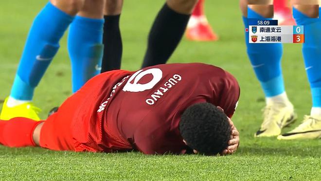 上港门将扑出点球，力保球队不败纪录！