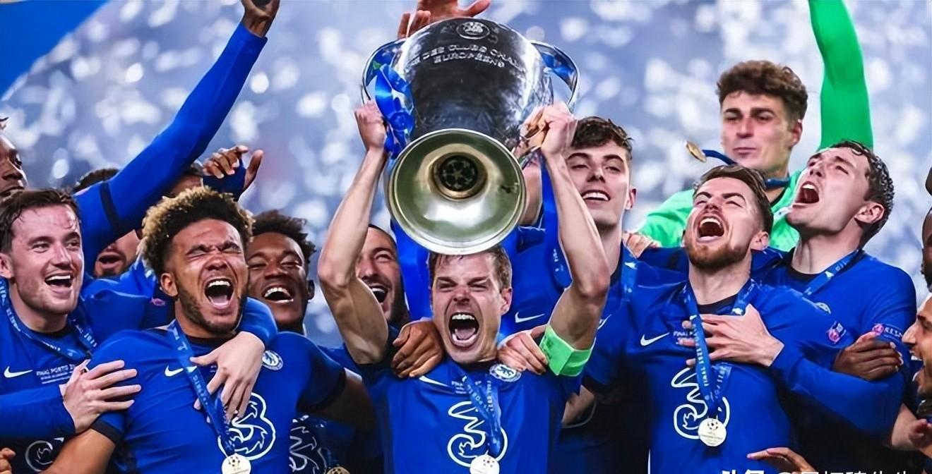 曼城主场不敌热刺,跌落英超前四 曼城主场不敌热刺,跌落英超前四